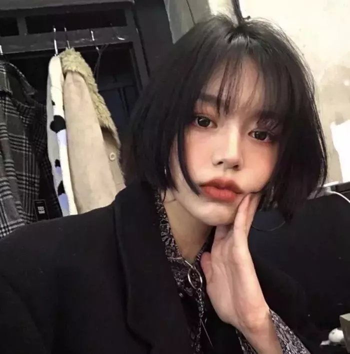 金爪女郎